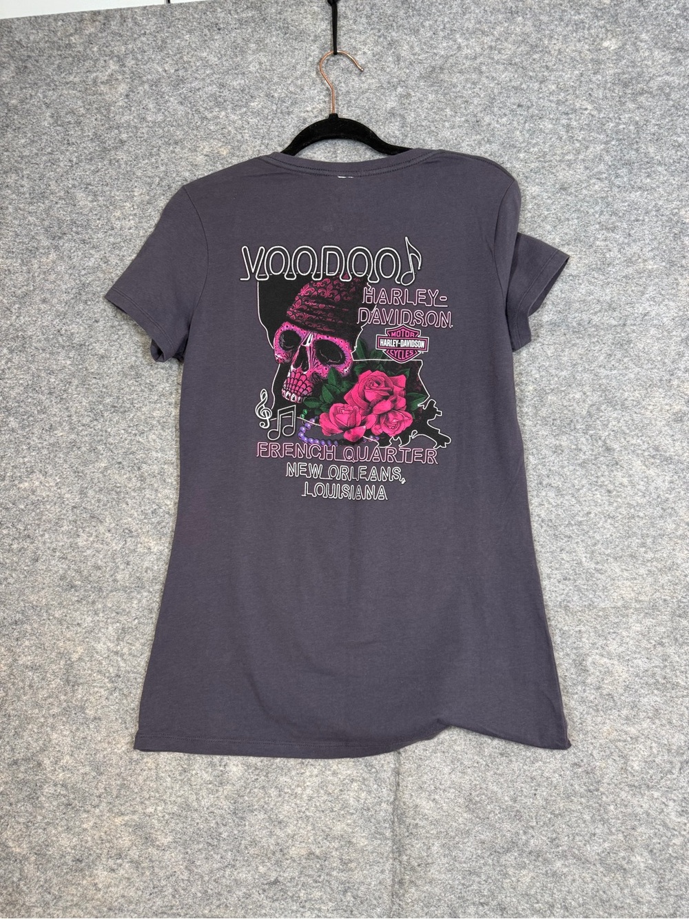 Harley Davidson Voodoo New Orleans Graphic Tee Gray Womens Biker Y2K Skull - Picture 8 of 11